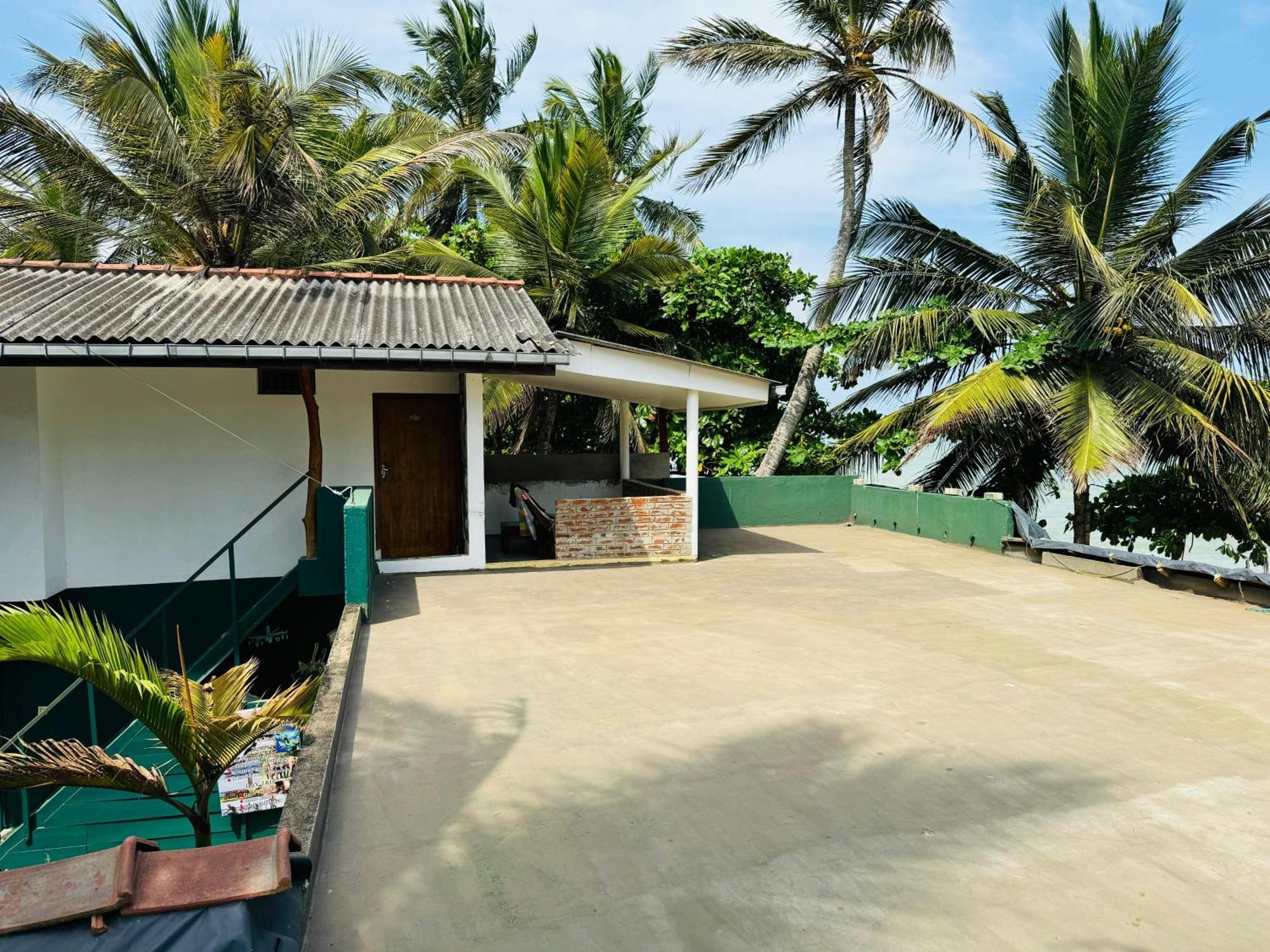 Frangipani Beach Villa Tangalle Exterior foto